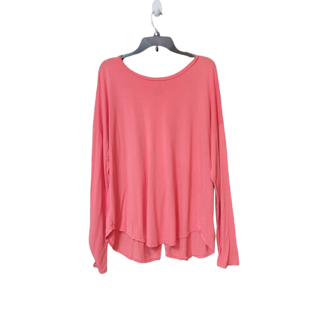 Pink Old Navy shirt